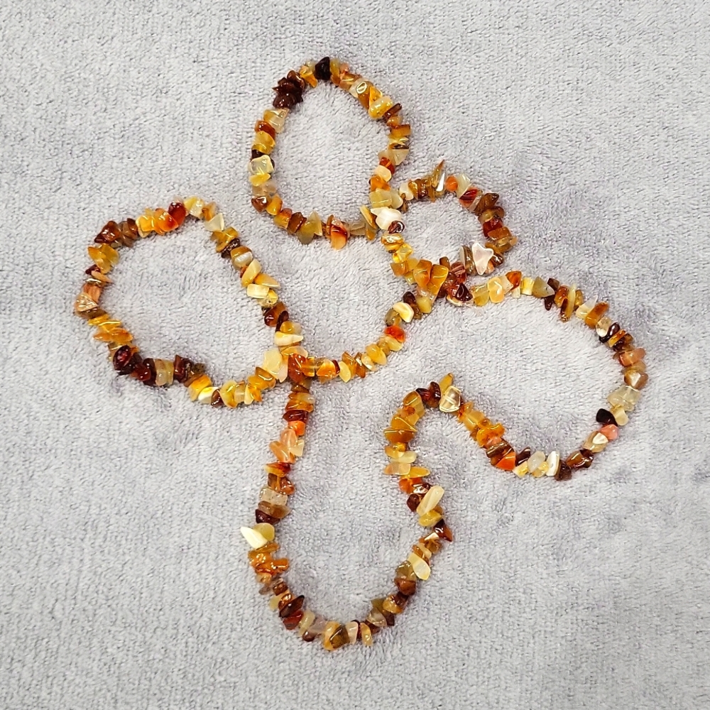 Polished Agate Necklace - Picture 3 of 4